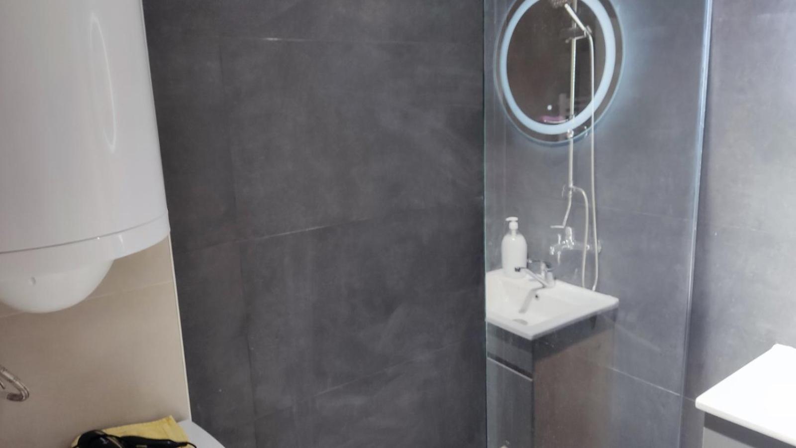 Sky View Luxury Center Skopje Apartments Bagian luar foto